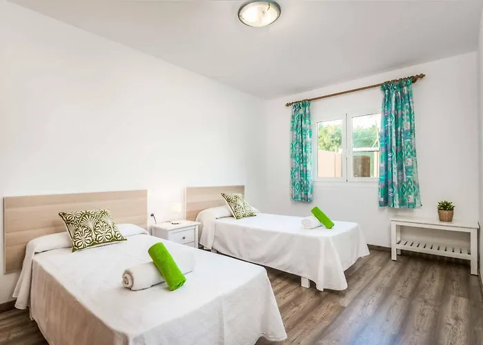 Paula * Punta Prima (Menorca)