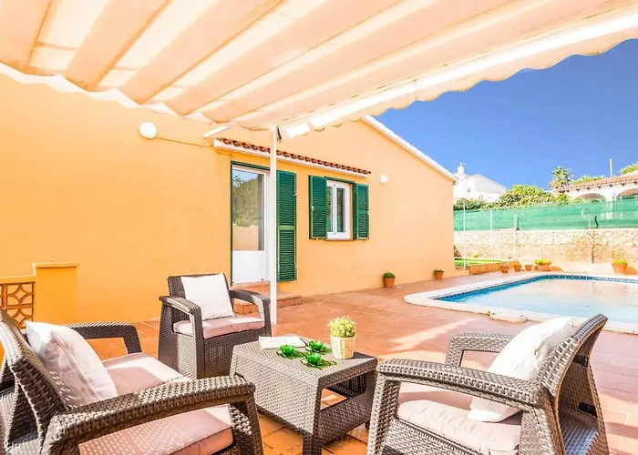 Paula * Punta Prima (Menorca)